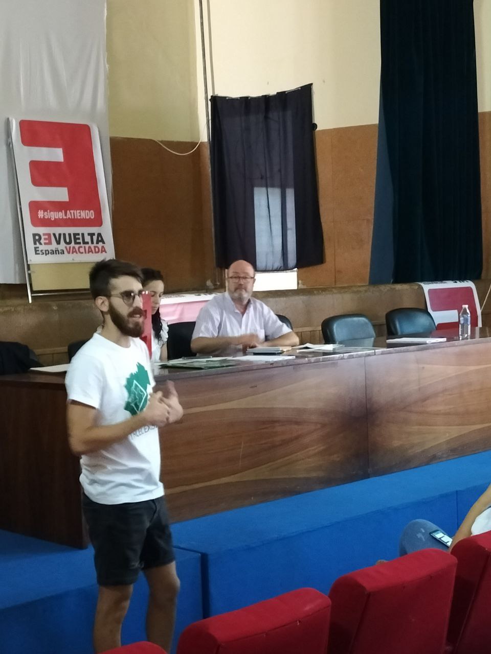 Teruel Existe Comparte Experiencias En La Asamblea De La Revuelta De La