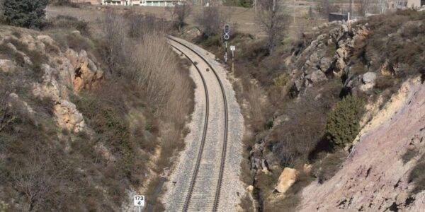 Teruel Existe informó a Soro que este miércoles se reúnen con el Gobierno para afrontar el problema del ferrocarril de Aragón