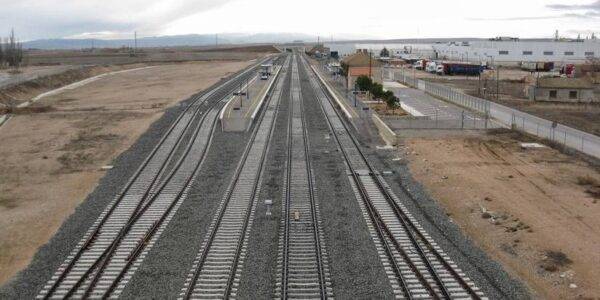 La Autoridad Portuaria de Valencia traslada a Teruel Existe que financiará el apartadero ferroviario de Cella