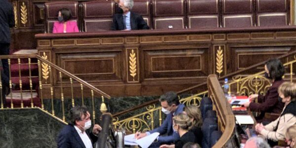 Teruel Existe ofrece en el Congreso la colaboración de la España Vaciada con los desplazados ucranianos