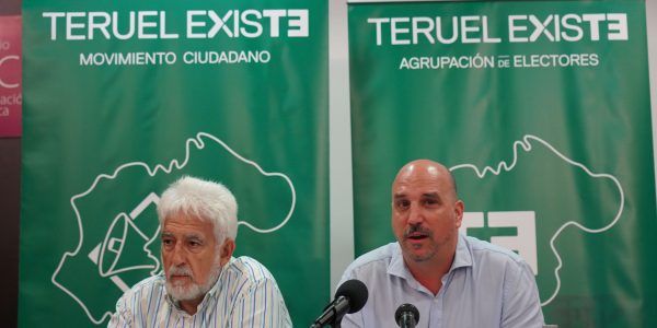 Teruel Existe anima a ciudadanos y ayuntamientos de la zona de Salud de Alcañiz a denunciar la pérdida de servicios